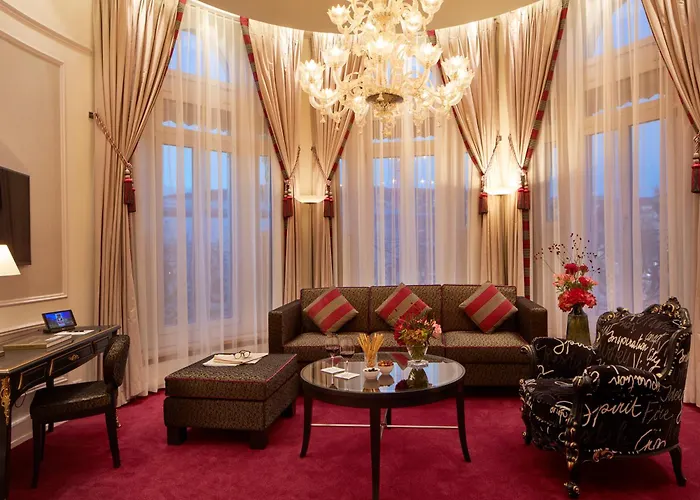 The Dufour By Schweizerhof Hotel 5*