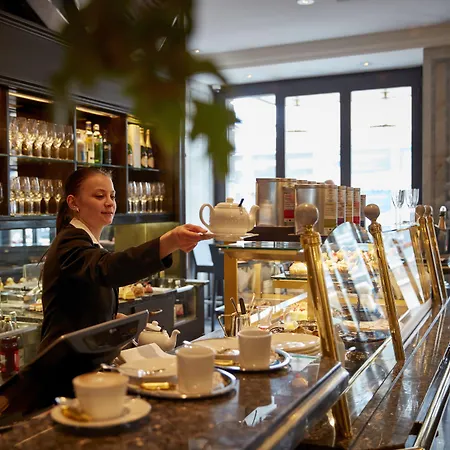 Hotel The Dufour By Schweizerhof